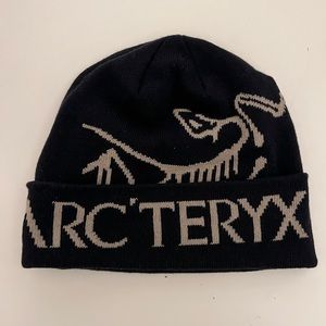 Arc’teryx beanie